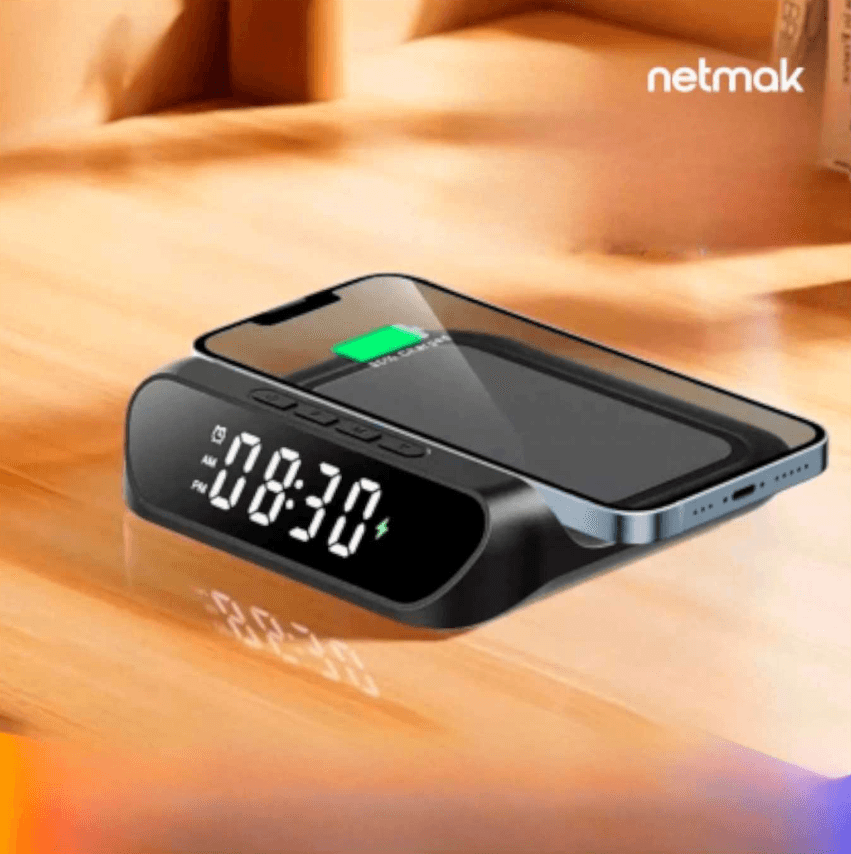 Reloj Despertador con Carga Inalambrica Netmak 